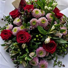 red rose and pink mix